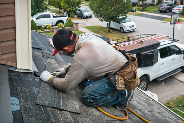Professional Roof Installation technician working in Keasbey, NJ